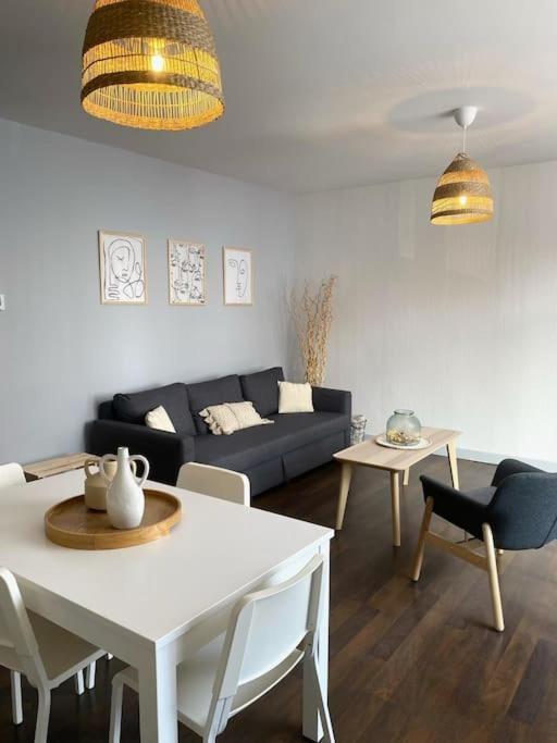 Malo Les Bains: Duplex A Deux Pas De La Plage. * Dunkirk